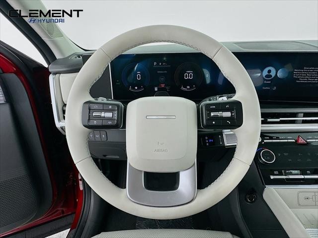 Hyundai Santa Fe Hybrid Vehicle Full-screen Gallery Image 13