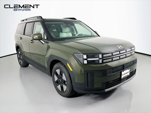 Hyundai Santa Fe Hybrid Vehicle Full-screen Gallery Image 3