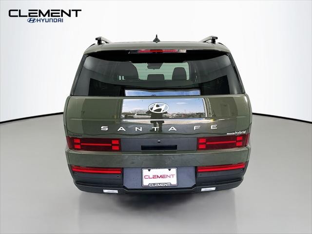 Hyundai Santa Fe Hybrid Vehicle Full-screen Gallery Image 7