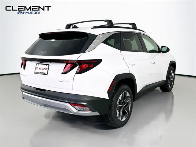 Hyundai Tucson Hybrid Vehicle Full-screen Gallery Image 6