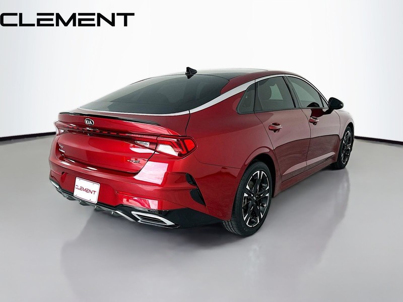 Kia K5 Vehicle Full-screen Gallery Image 7