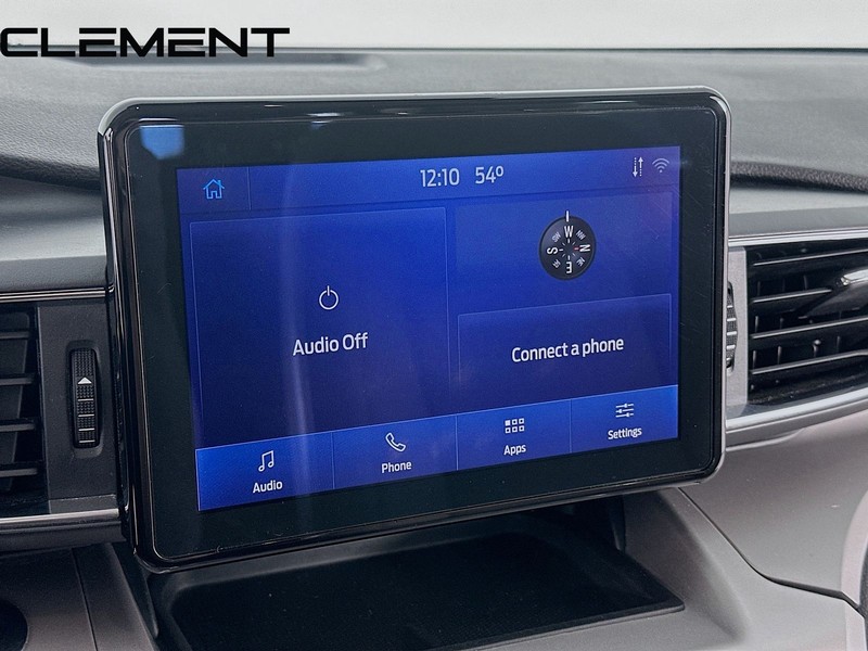 Ford Explorer Vehicle Full-screen Gallery Image 19