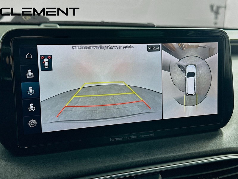 Hyundai Santa Fe Vehicle Full-screen Gallery Image 20