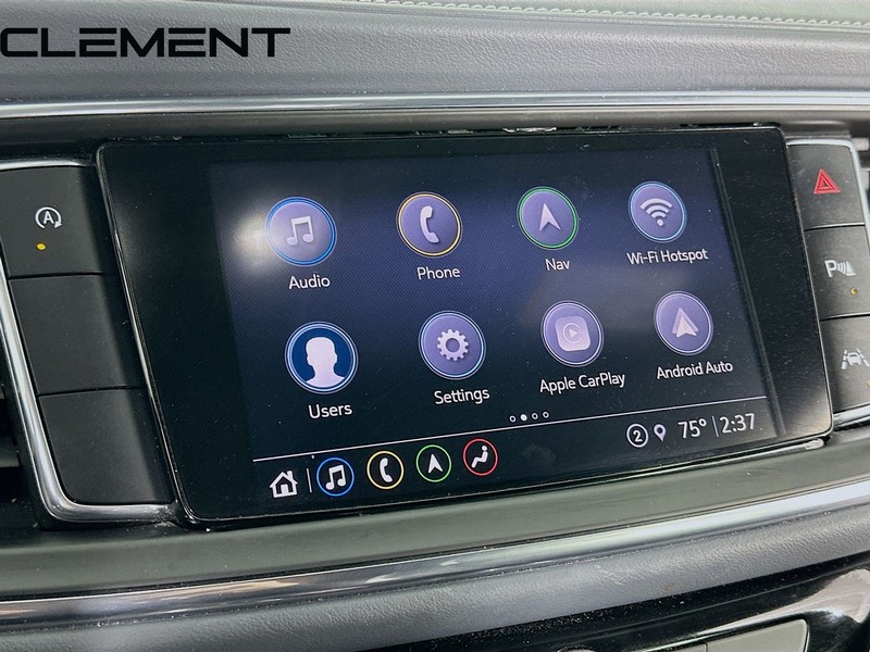 Buick Enclave Vehicle Full-screen Gallery Image 19