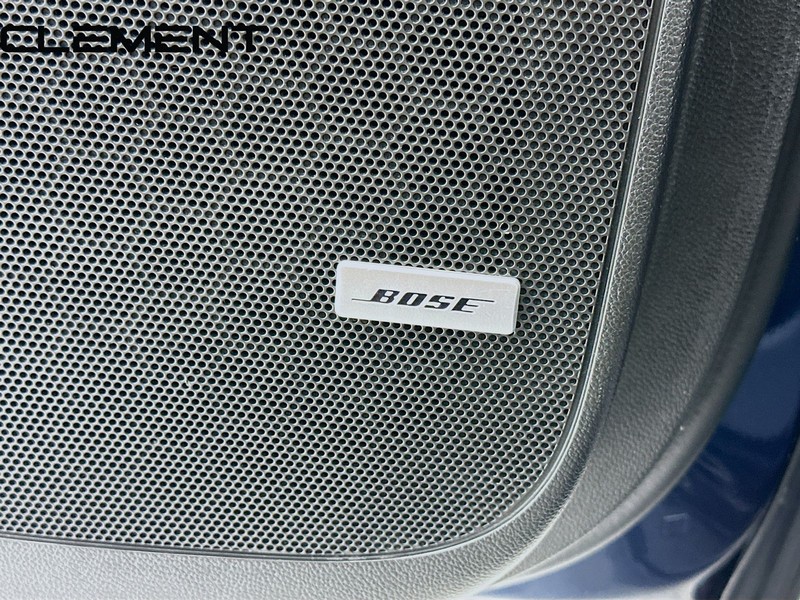 Buick Enclave Vehicle Full-screen Gallery Image 27