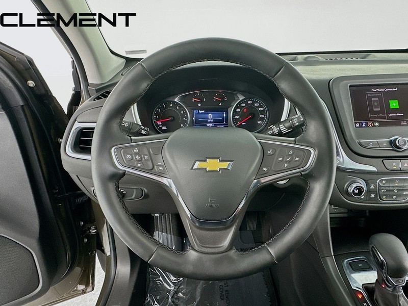 Chevrolet Equinox Vehicle Full-screen Gallery Image 14