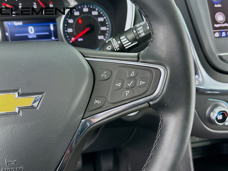 Chevrolet Equinox Vehicle Full-screen Gallery Image 17