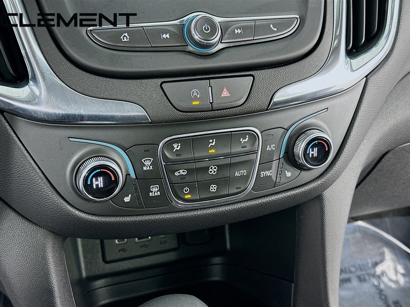 Chevrolet Equinox Vehicle Full-screen Gallery Image 22