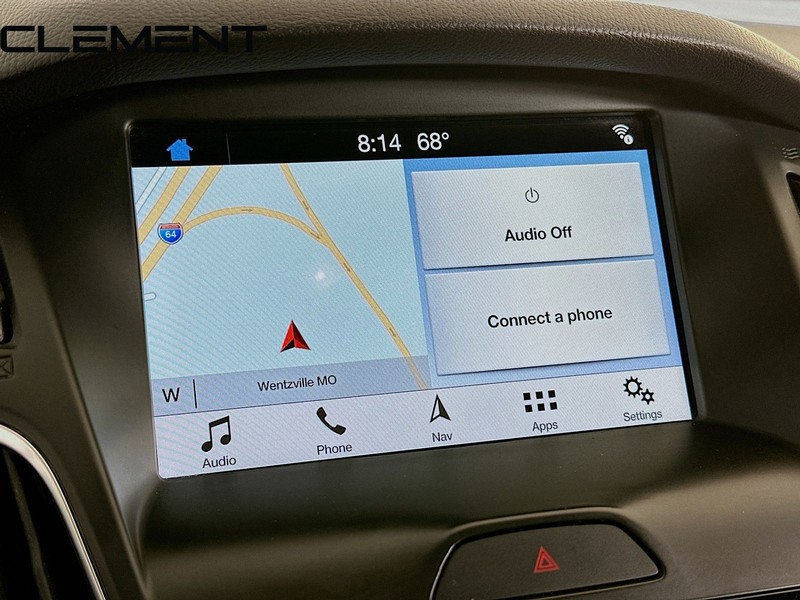 Ford Focus Hatchback Vehicle Image 20