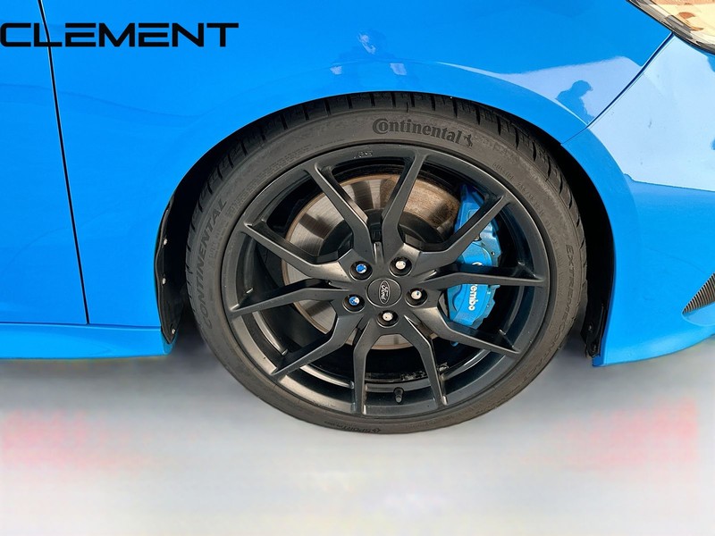 Ford Focus Hatchback Vehicle Image 39