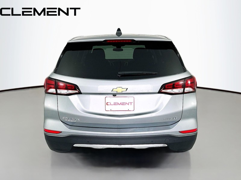 Chevrolet Equinox Vehicle Full-screen Gallery Image 08