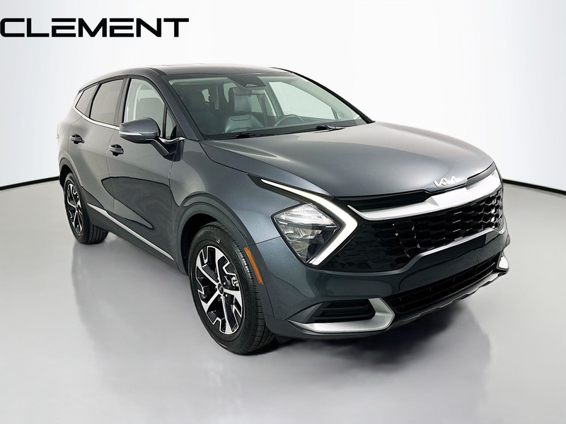 Kia Sportage Vehicle Full-screen Gallery Image 5