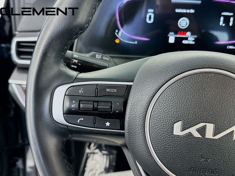 Kia Sportage Vehicle Full-screen Gallery Image 15