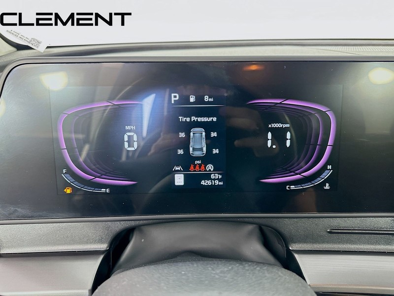 Kia Sportage Vehicle Full-screen Gallery Image 18