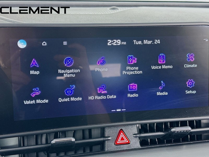 Kia Sportage Vehicle Full-screen Gallery Image 19