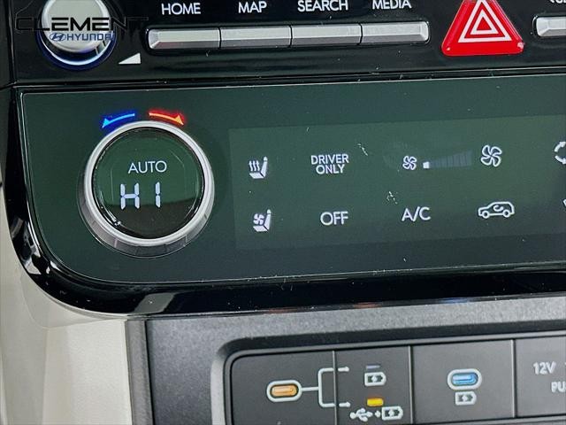 Hyundai Tucson Hybrid Vehicle Full-screen Gallery Image 20