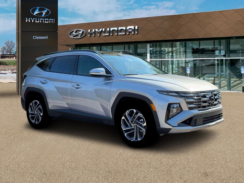 Hyundai Tucson Hybrid Vehicle Full-screen Gallery Image 11