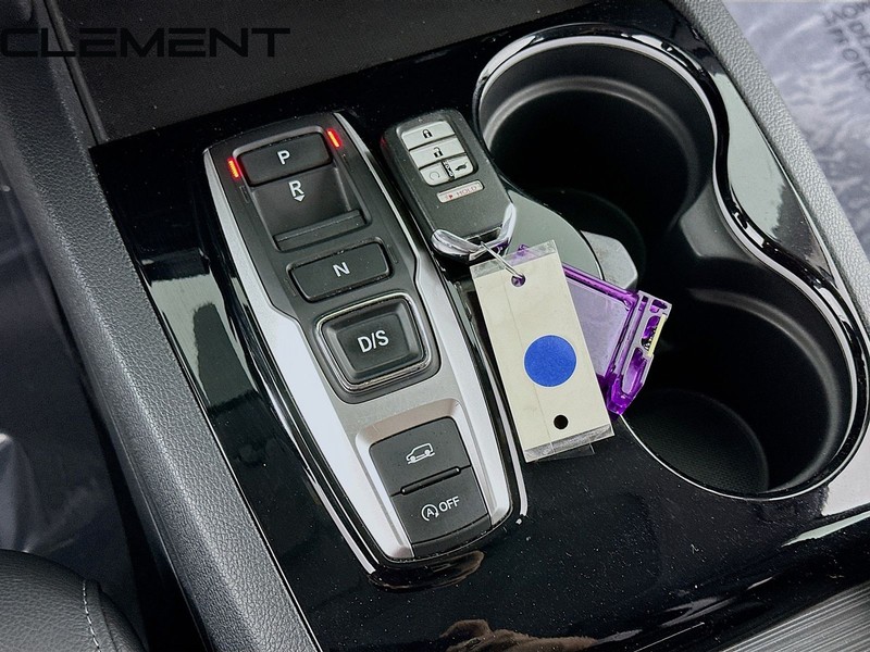 Honda Pilot Vehicle Full-screen Gallery Image 24