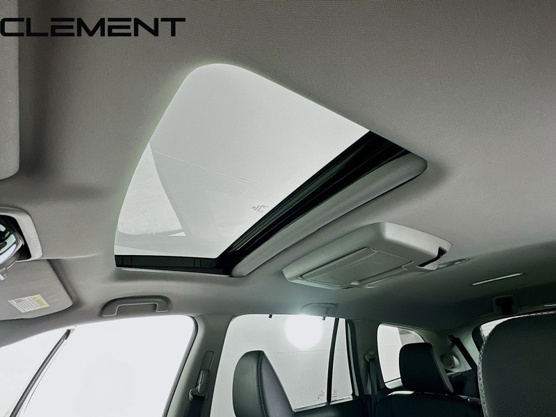 Honda Pilot Vehicle Full-screen Gallery Image 25