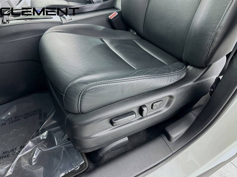 Honda Pilot Vehicle Full-screen Gallery Image 29