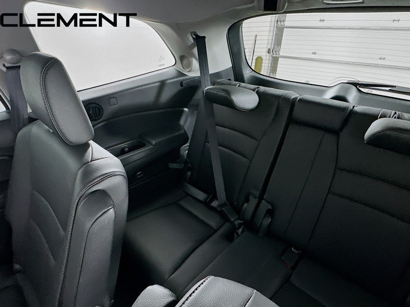 Honda Pilot Vehicle Full-screen Gallery Image 34