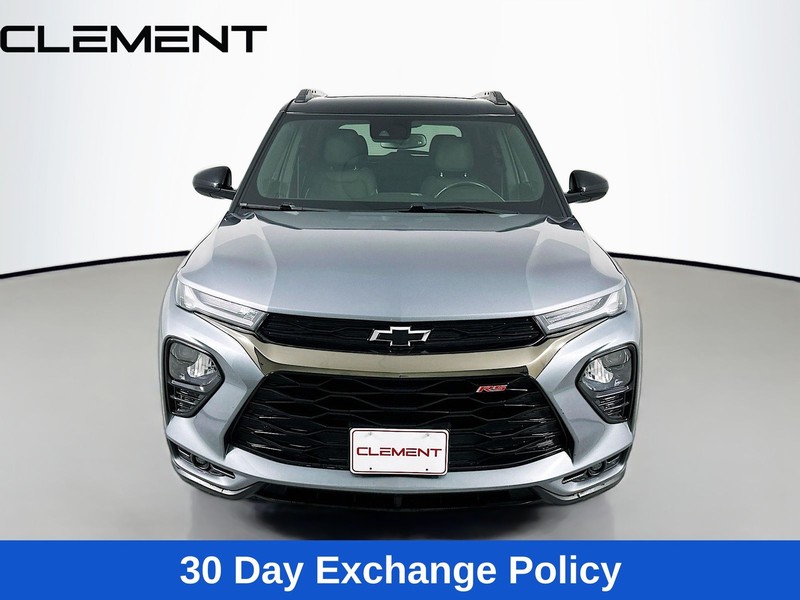 Chevrolet Trailblazer Vehicle Full-screen Gallery Image 3