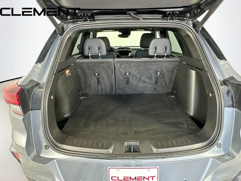 Chevrolet Trailblazer Vehicle Full-screen Gallery Image 11