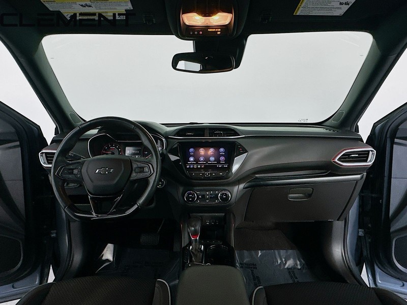 Chevrolet Trailblazer Vehicle Full-screen Gallery Image 12