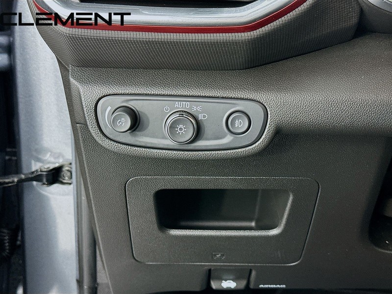 Chevrolet Trailblazer Vehicle Full-screen Gallery Image 13