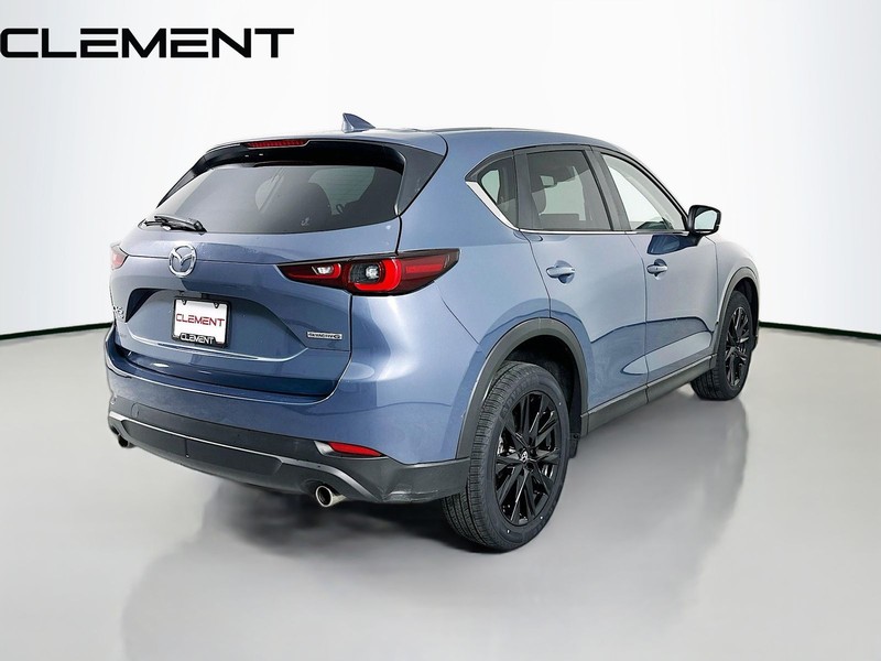 Mazda CX-5 Vehicle Full-screen Gallery Image 7