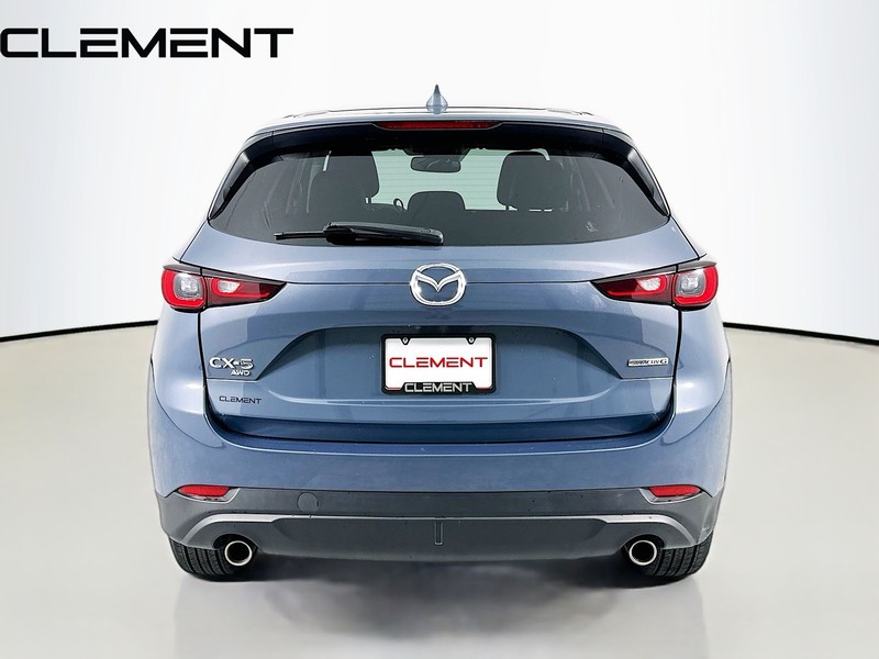 Mazda CX-5 Vehicle Full-screen Gallery Image 8