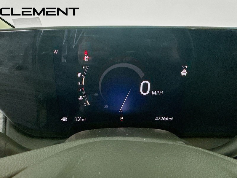 Buick Encore GX Vehicle Full-screen Gallery Image 18