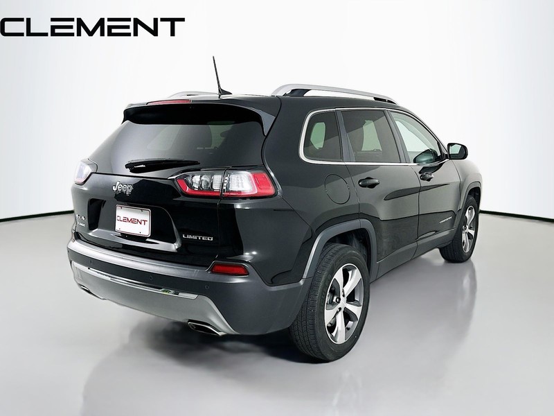 Jeep Cherokee Vehicle Full-screen Gallery Image 7