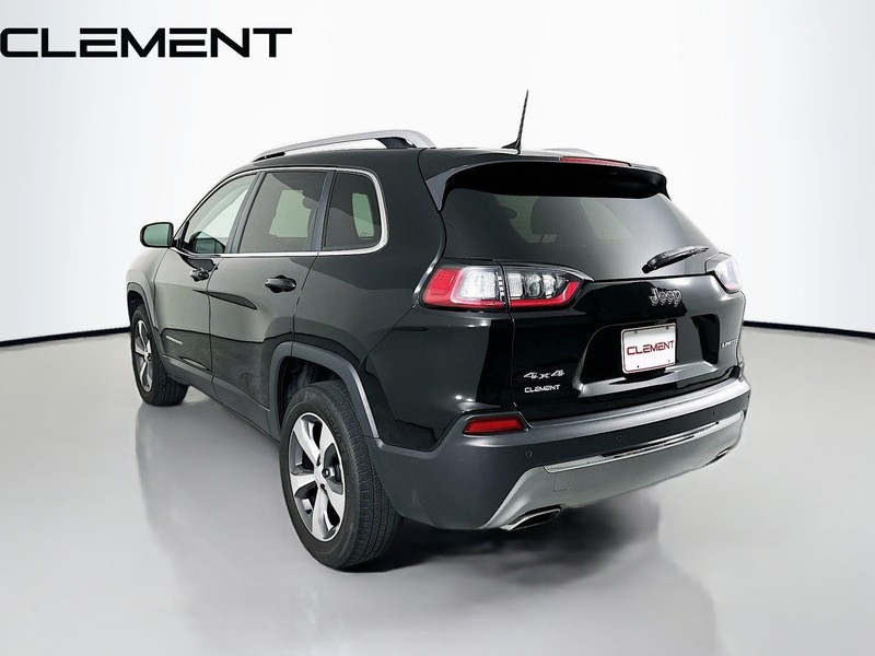 Jeep Cherokee Vehicle Full-screen Gallery Image 10