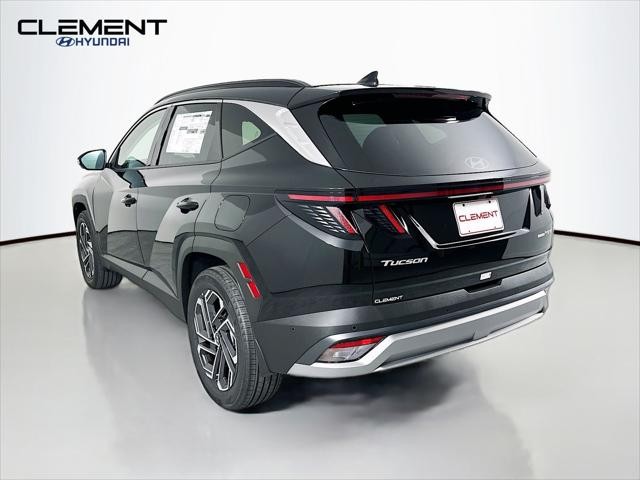 Hyundai Tucson Hybrid Vehicle Full-screen Gallery Image 8