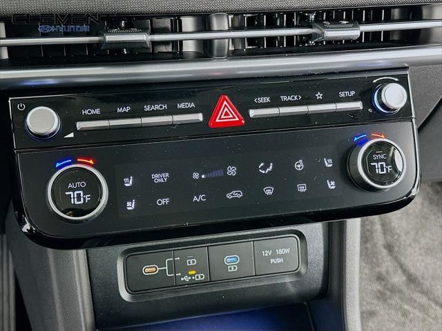 Hyundai Tucson Hybrid Vehicle Full-screen Gallery Image 19