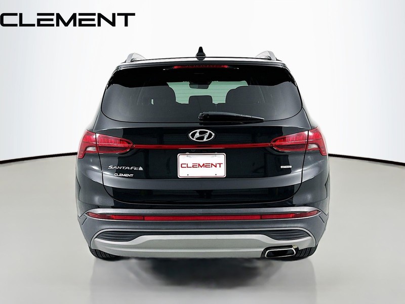 Hyundai Santa Fe Vehicle Full-screen Gallery Image 8