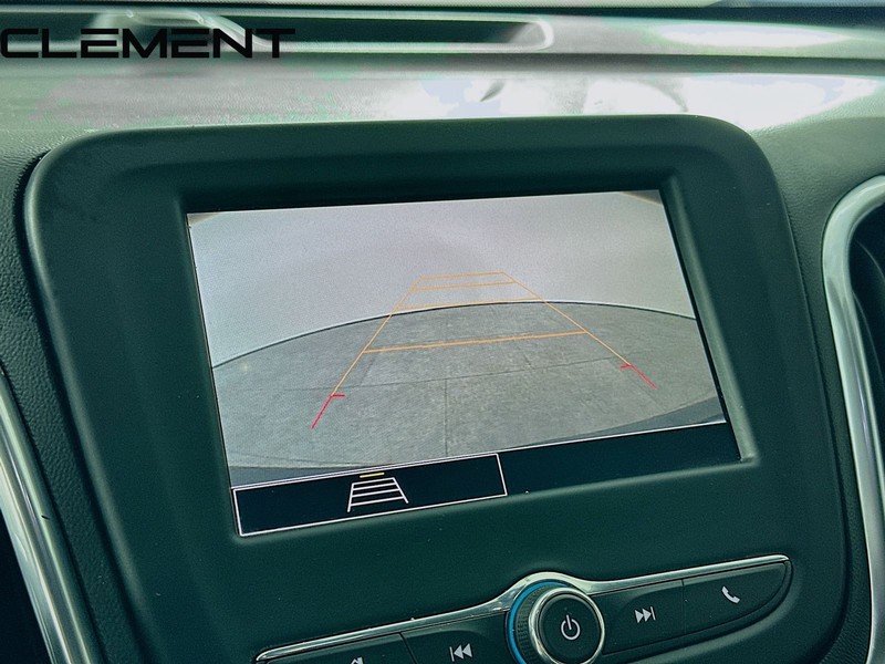 Chevrolet Equinox Vehicle Full-screen Gallery Image 20