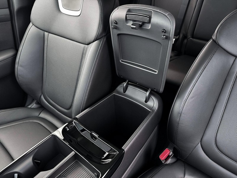 Hyundai Tucson Hybrid Vehicle Full-screen Gallery Image 18