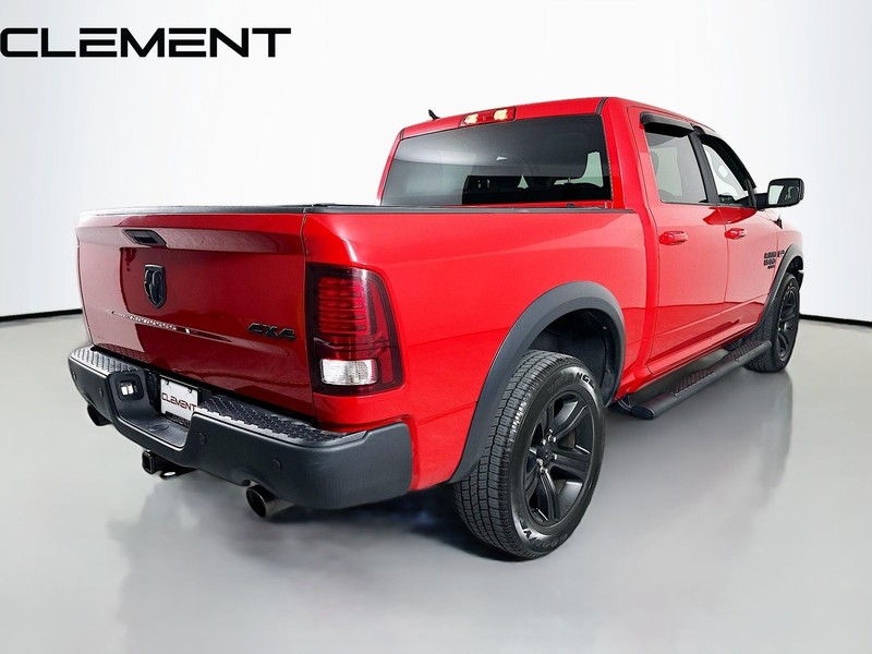 Ram 1500 Classic Vehicle Full-screen Gallery Image 7