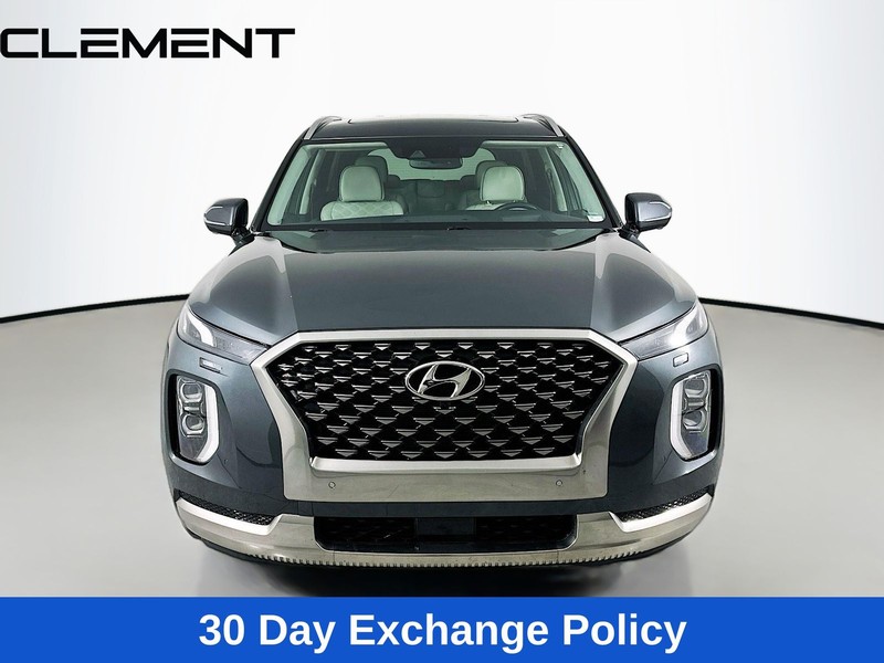 Hyundai Palisade Vehicle Full-screen Gallery Image 3