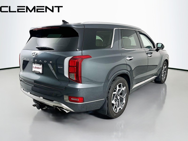 Hyundai Palisade Vehicle Full-screen Gallery Image 7