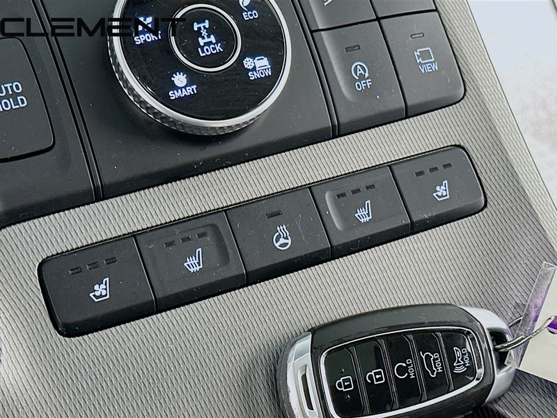 Hyundai Palisade Vehicle Full-screen Gallery Image 23