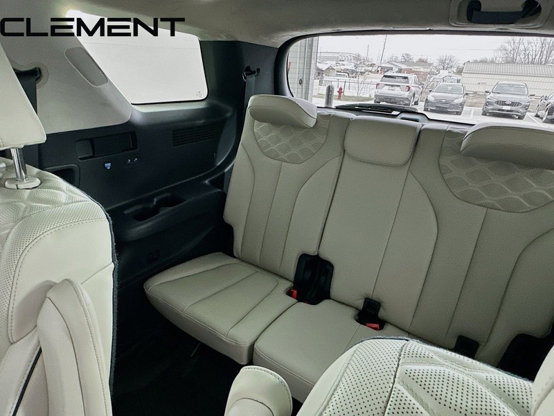 Hyundai Palisade Vehicle Full-screen Gallery Image 35