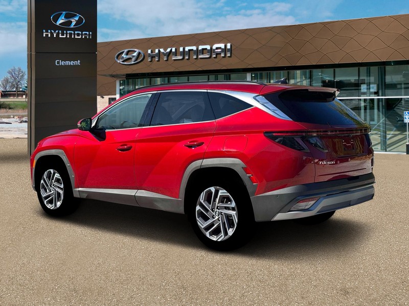 Hyundai Tucson Hybrid Vehicle Full-screen Gallery Image 4