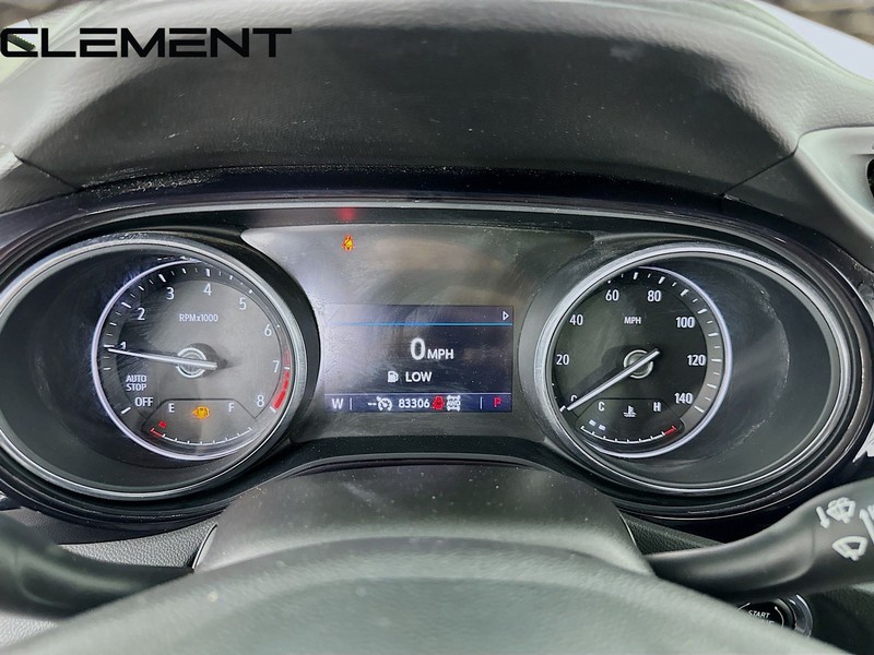Buick Encore GX Vehicle Full-screen Gallery Image 18