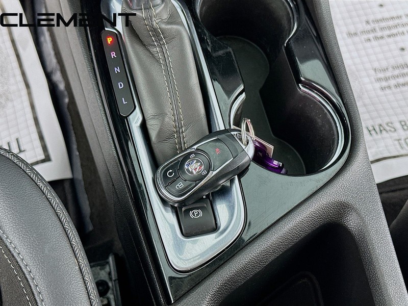 Buick Encore GX Vehicle Full-screen Gallery Image 24
