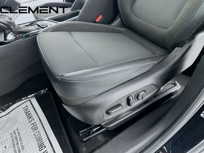 Buick Encore GX Vehicle Full-screen Gallery Image 28
