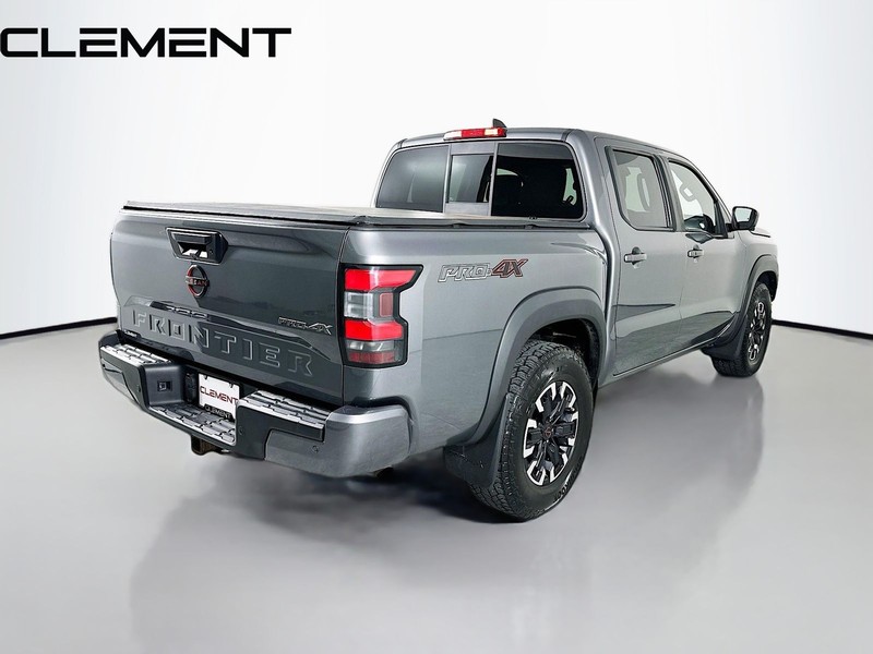 Nissan Frontier Vehicle Image 07
