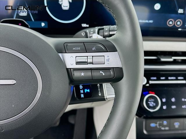 Hyundai Tucson Vehicle Full-screen Gallery Image 15